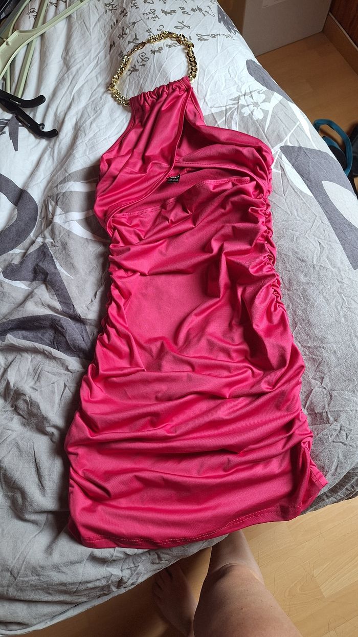 Robe sans bretelles