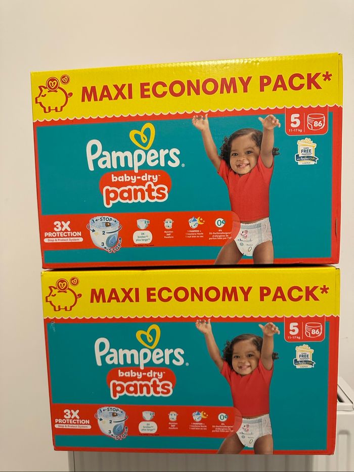 Les couches Pampers taille 5 en baby dry pants