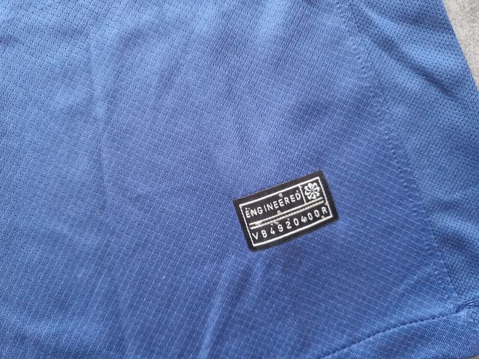 MAILLOT DE FOOT PSG TAILLE M NEUF - photo numéro 3