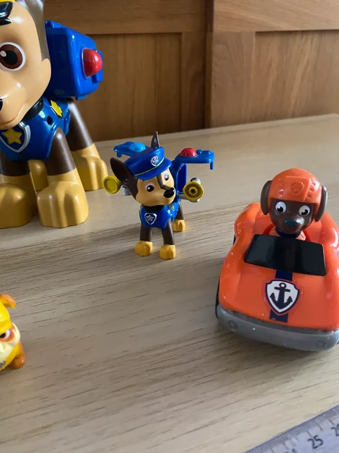 Figurines pat patrouille paw patrol chase Ruben zuma chien véhicule voiture - photo numéro 5
