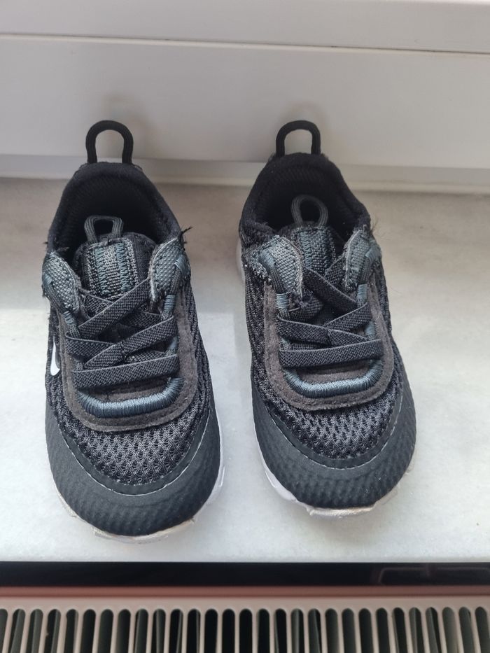 Nike mise 1 fois - photo numéro 2