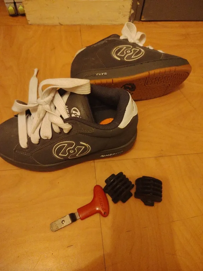Basket heelys taille 34