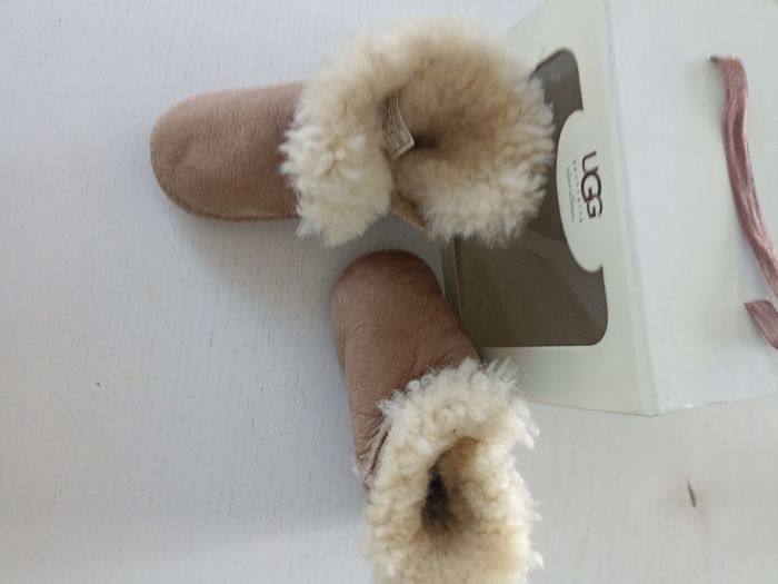 Bottines UGG bébé tout comme les grands - photo numéro 7