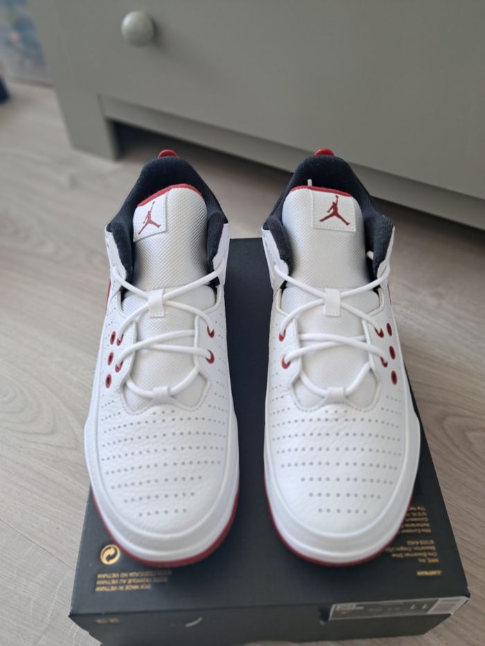 Basket Jordan Max aura 5 en 45 - photo numéro 4