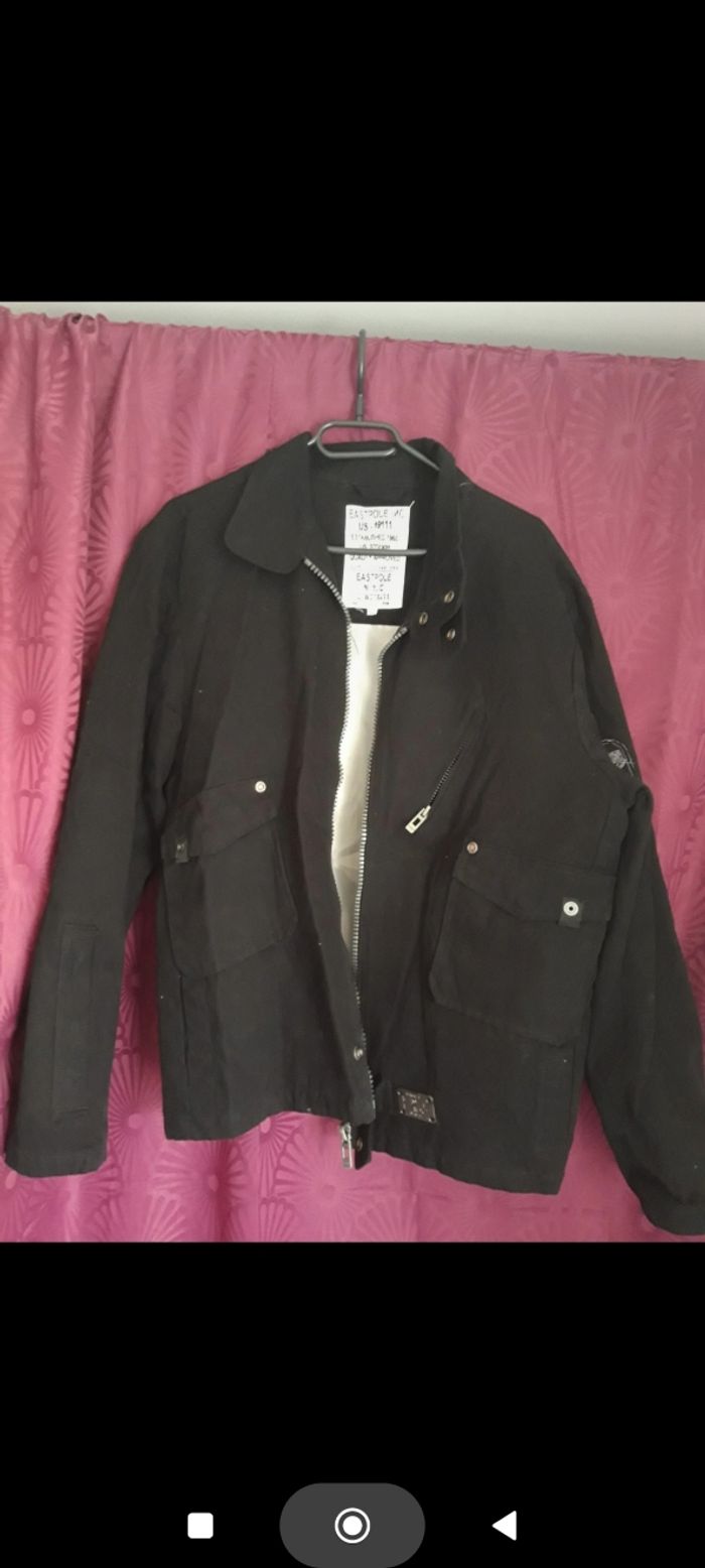 Blouson noir