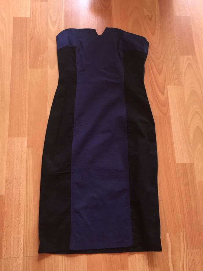 Robe fourreau noir et bleu