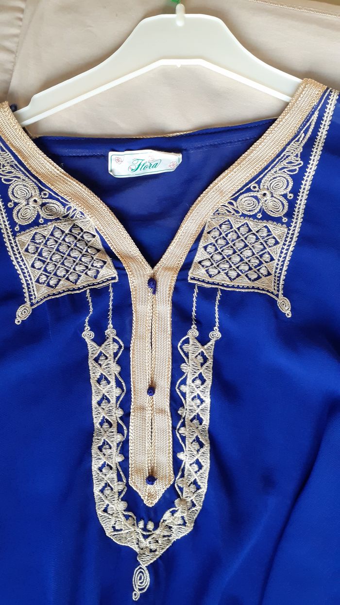 Tunique orientale taille 40 à 46 - photo numéro 2