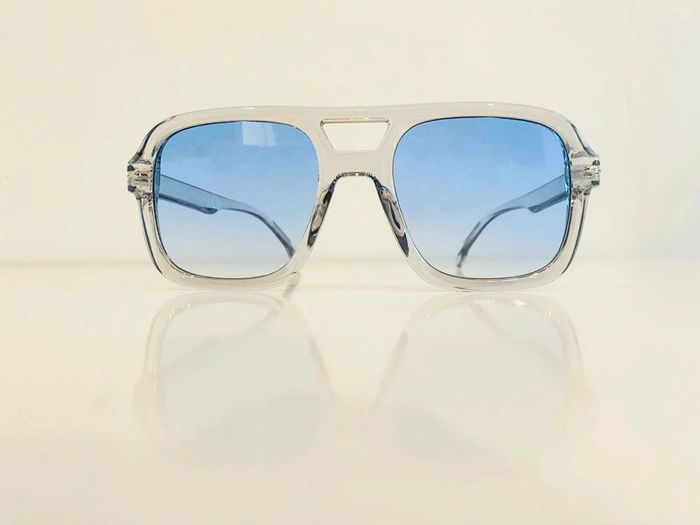 Lunette de soleil mixte transparente verres bleus dégradés UV protection taille large - photo numéro 2