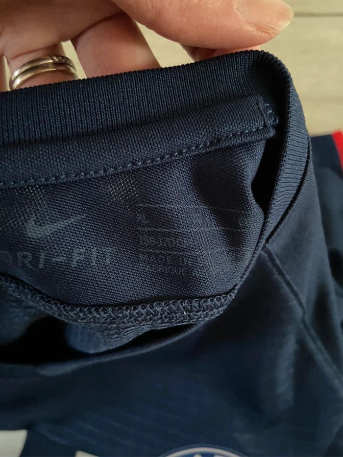 Maillot PSG - photo numéro 4