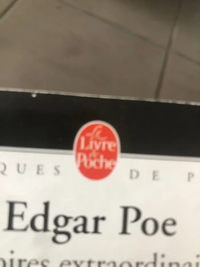 Livre histoires extraordinaires éditions poche 📕 - photo numéro 4