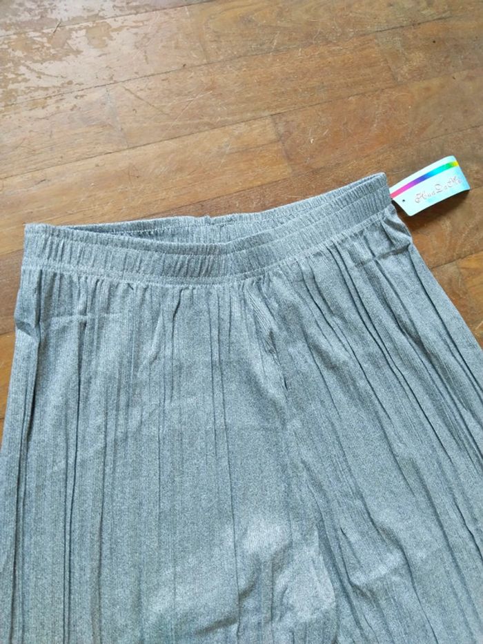 🚨 Promo 🚨 Joli pantalon large plissé uni fluide d'été femme taille 36 38 40 42 44 46 - photo numéro 4