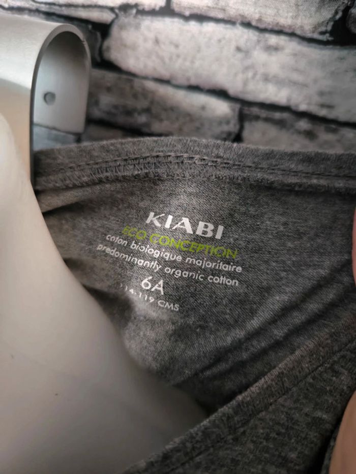 🩶 Joli ensemble 2 pièces Kiabi 6 ans 🩶 - photo numéro 2