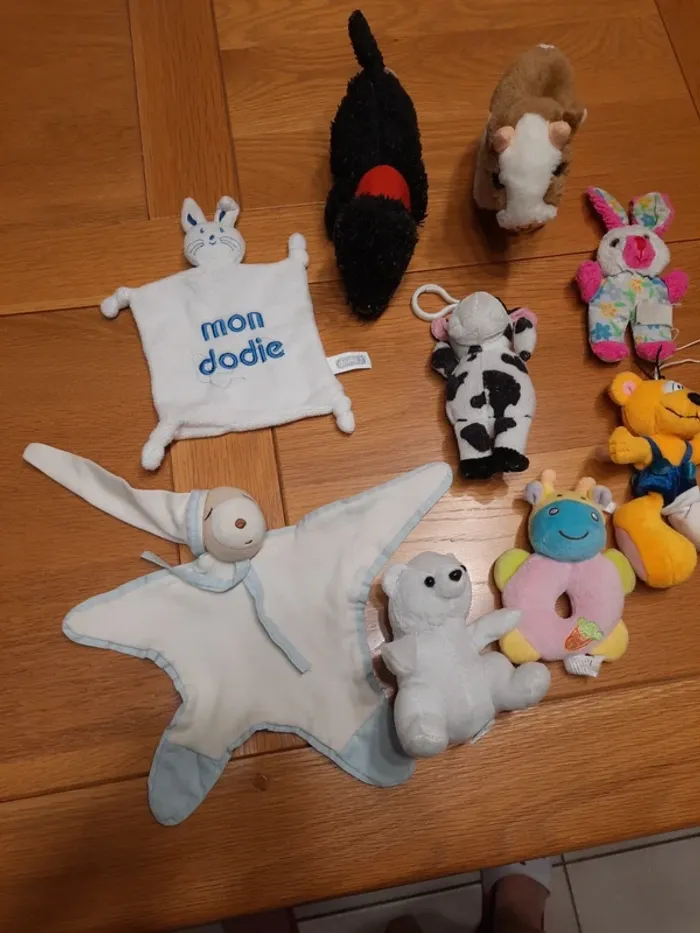 Lot de 9 peluches - photo numéro 2