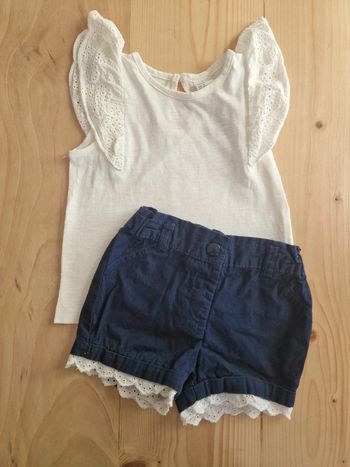 Ensemble top H&M 6/9 mois + short Kiabi 9 mois
