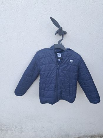 Blouson capuche 4ans 