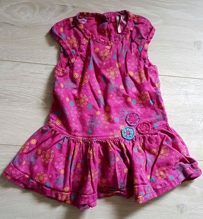 Robe rose orchestra motif fleurs 18 mois