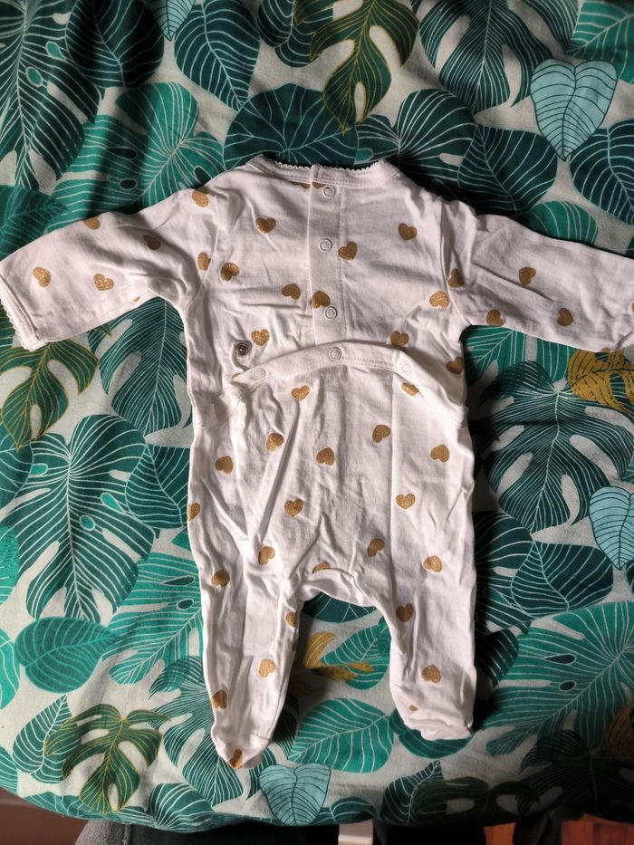 Pyjama 1mois - photo numéro 5