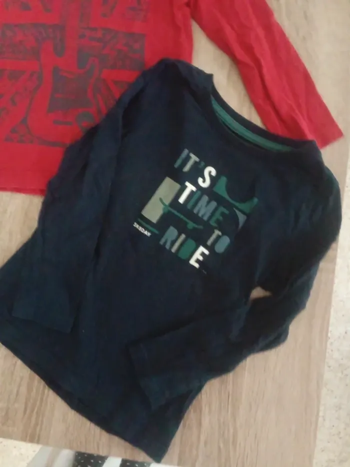 🌹2 tee shirt manche longue kiabi 4 ans 🌹 - photo numéro 2
