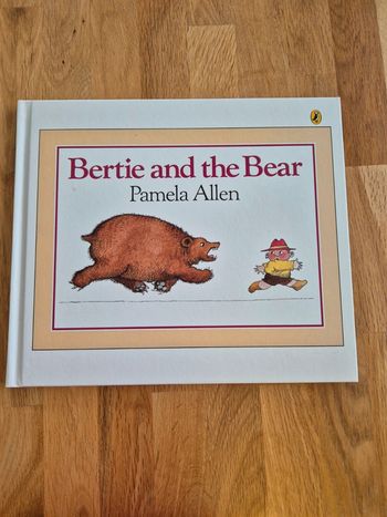 Livre anglais Bertie And the Bear Pamela Allen