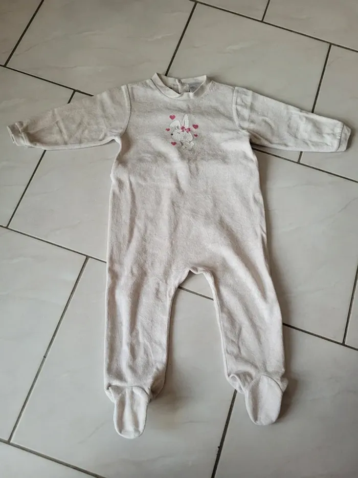 Lot de 4 pyjamas fille en 18 mois - photo numéro 2