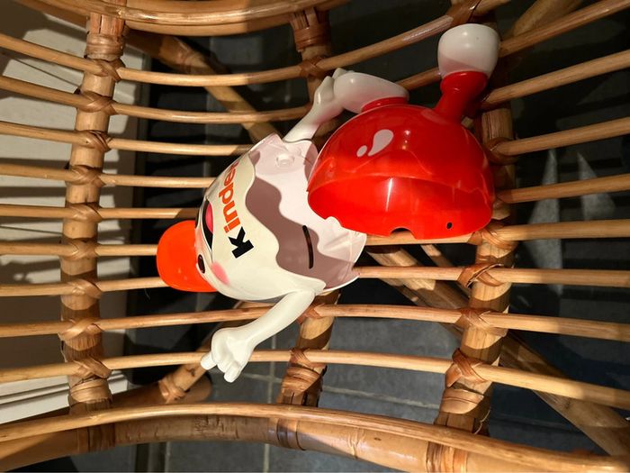 Tirelire œuf kinder - photo numéro 5