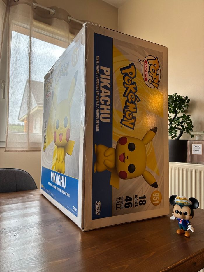 Géante figurine POP Pikachu Pokémon - photo numéro 3