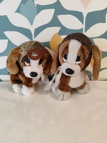 Peluche chien applause
