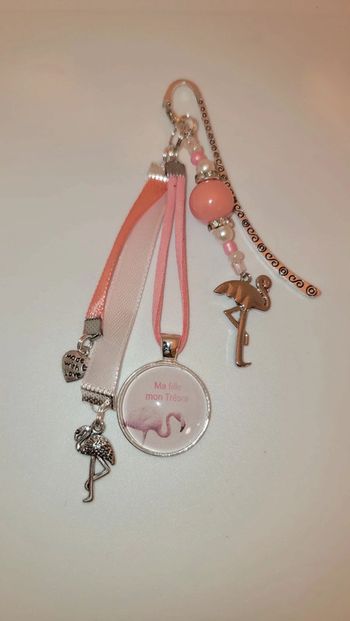 Cadeau ma fille, bijoux de sac ou marque page " ma fille mon tresor"