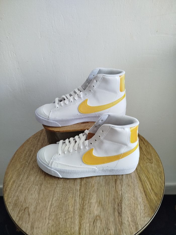 Baskets Nike T  38