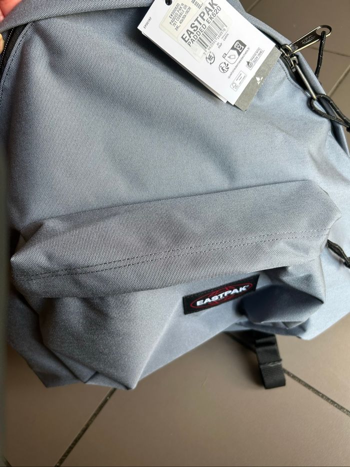 Sac à dos eastpak tout neuf bleu ciel - photo numéro 2