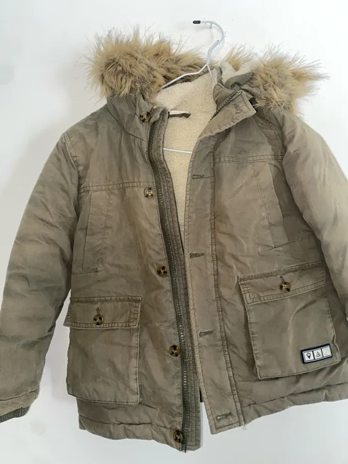 Manteau garçon ( mini prix : tachés) - photo numéro 2