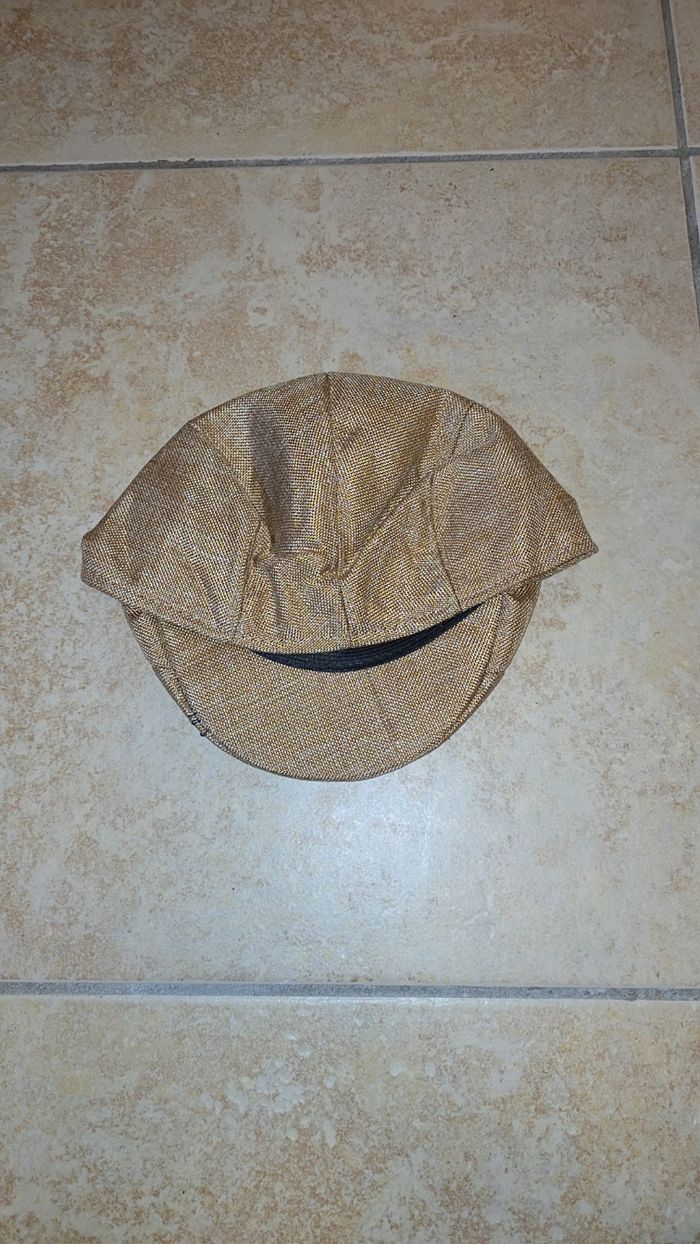 Béret doré - photo numéro 2