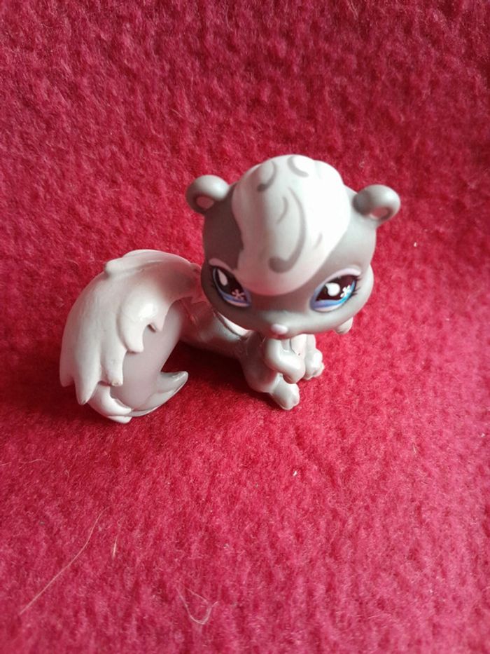 Figurine Petshop A13. A
