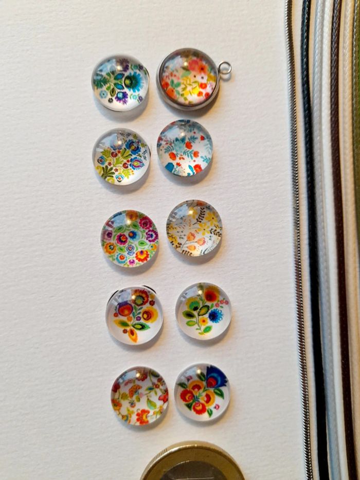 Collier fleuri à créer selon vos envie - photo numéro 4