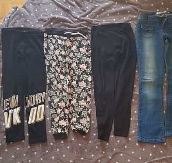 Lot 4 pantalons/ pantacourts fille 12 ans