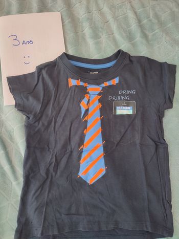 Tee shirt
