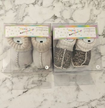 Lot de 2 chaussons bébé tailles 1.