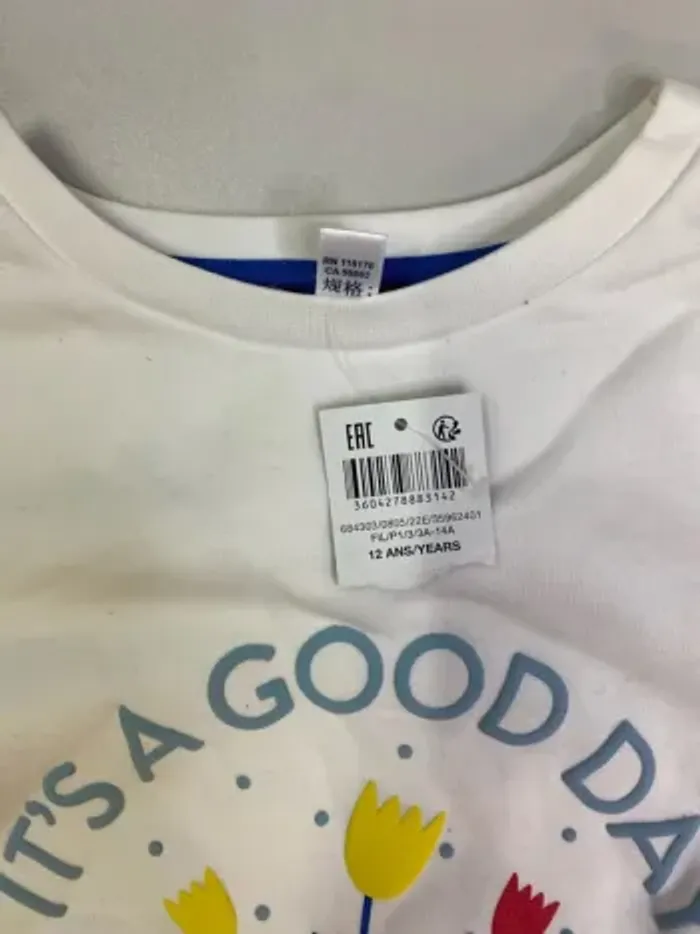 Sweat fille - blanc - neuf - Okaïdi - Taille 12 ans - photo numéro 2