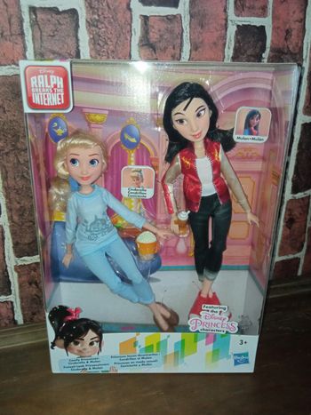 Coffret poupées Cendrillon et Mulan version les mondes de Ralph