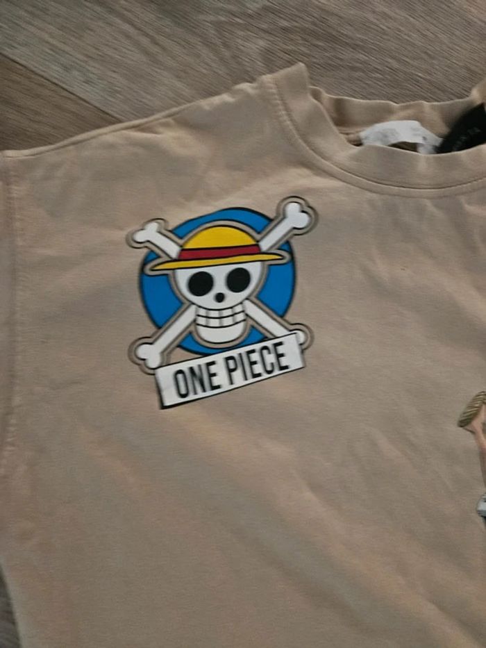 Tee shirt Zara 11/12 ans one piece - photo numéro 2