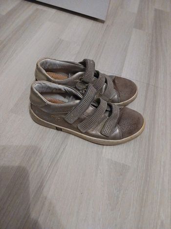 chaussure 33 primigi