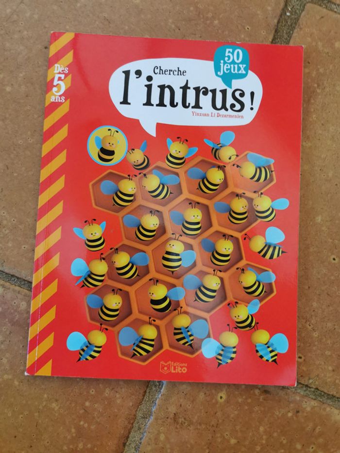 Livre de 50 jeux. Cherche l'intrus !