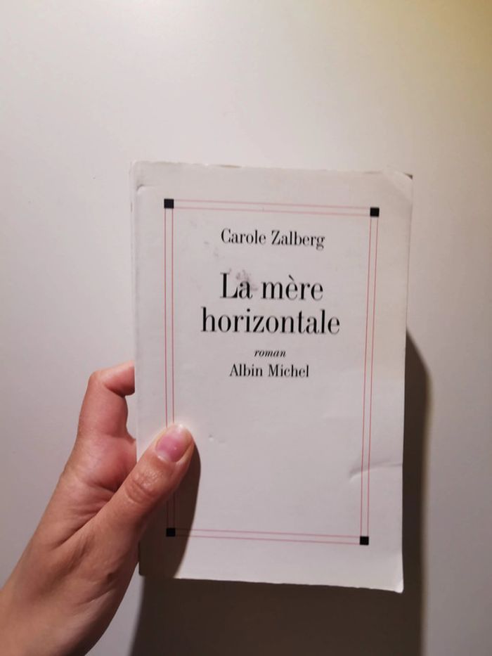 Roman La mère horizontale
