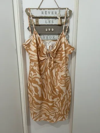 Robe neuve Taille XXL