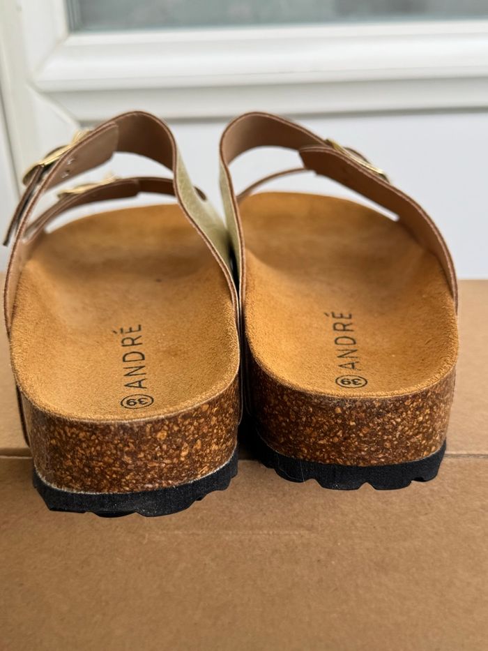 Sandales dorées - photo numéro 6