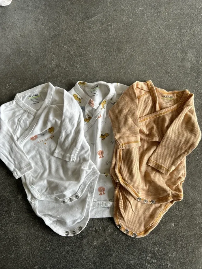 Lot de 3 bodys manches longues 1 mois