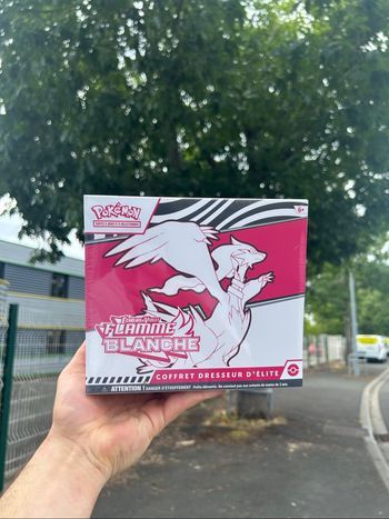 ⚪ ETB Pokémon EV 10.5 Blanc – Neuf & Scellé