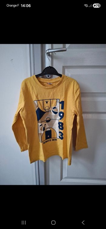 Tee shirt manches longues 8 ans 
