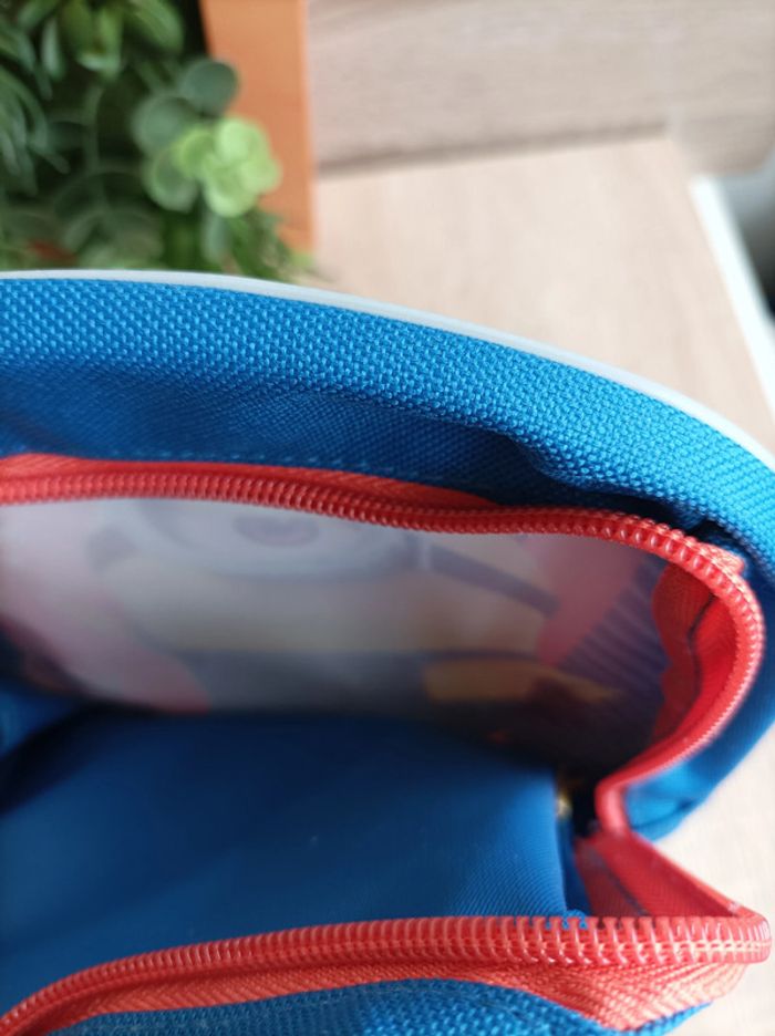 Petit Sac à dos Minions Illumination - photo numéro 3