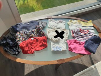 Lot marques 24 mois fille TBE !